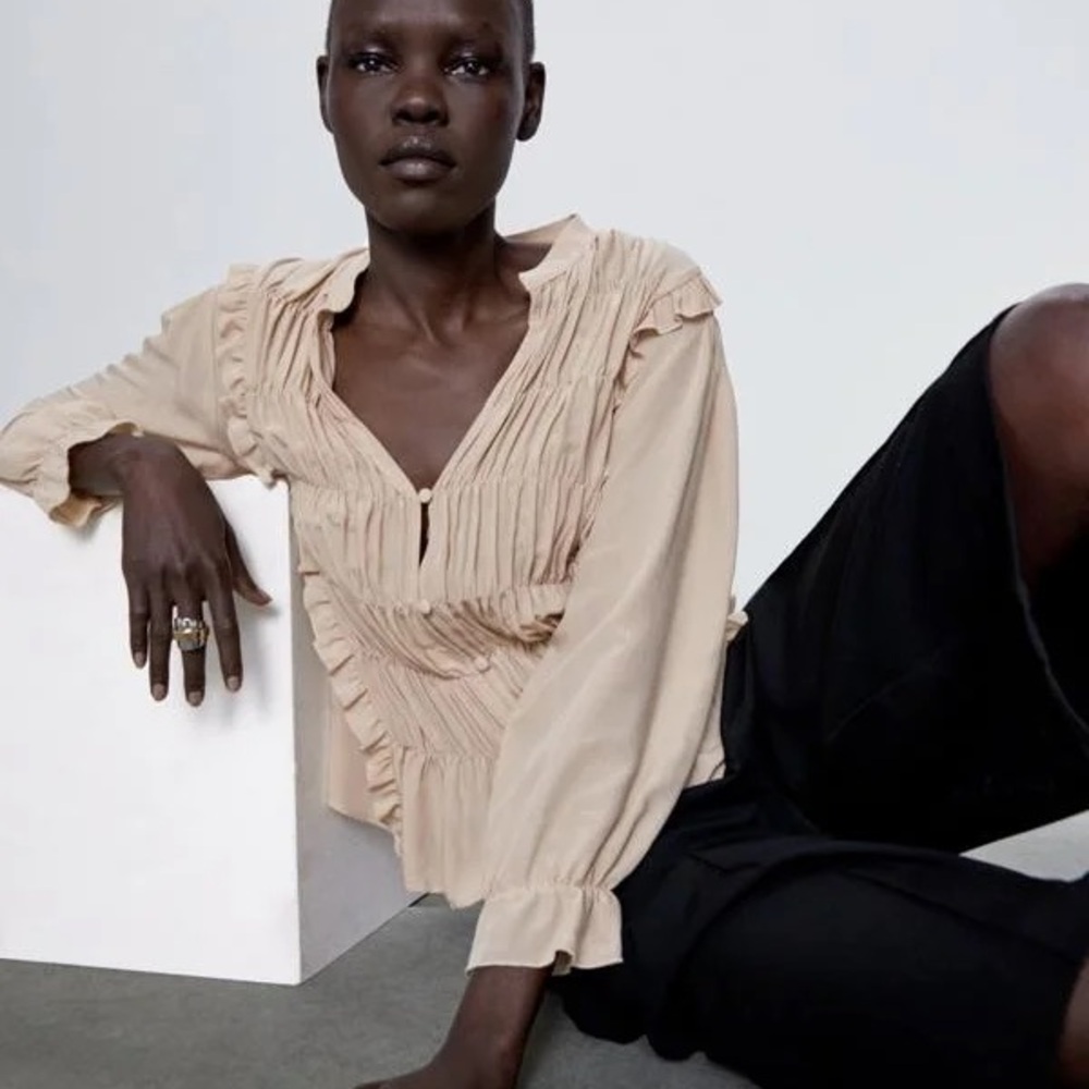 Zara NWT ruffe pleated button elegant top - Picture 5 of 7